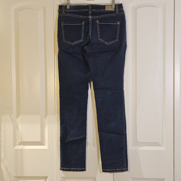 INC Women’s Jeans Size 4 Curvy Fit Skinny Leg Dark Wash Flattering Stretch Denim - Picture 3 of 7